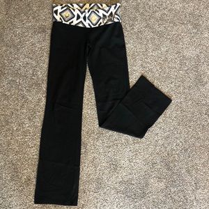 Victoria’s Secret PINK yoga pants